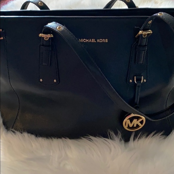 Michael Kors Handbags - Michael Kors Tote Purse